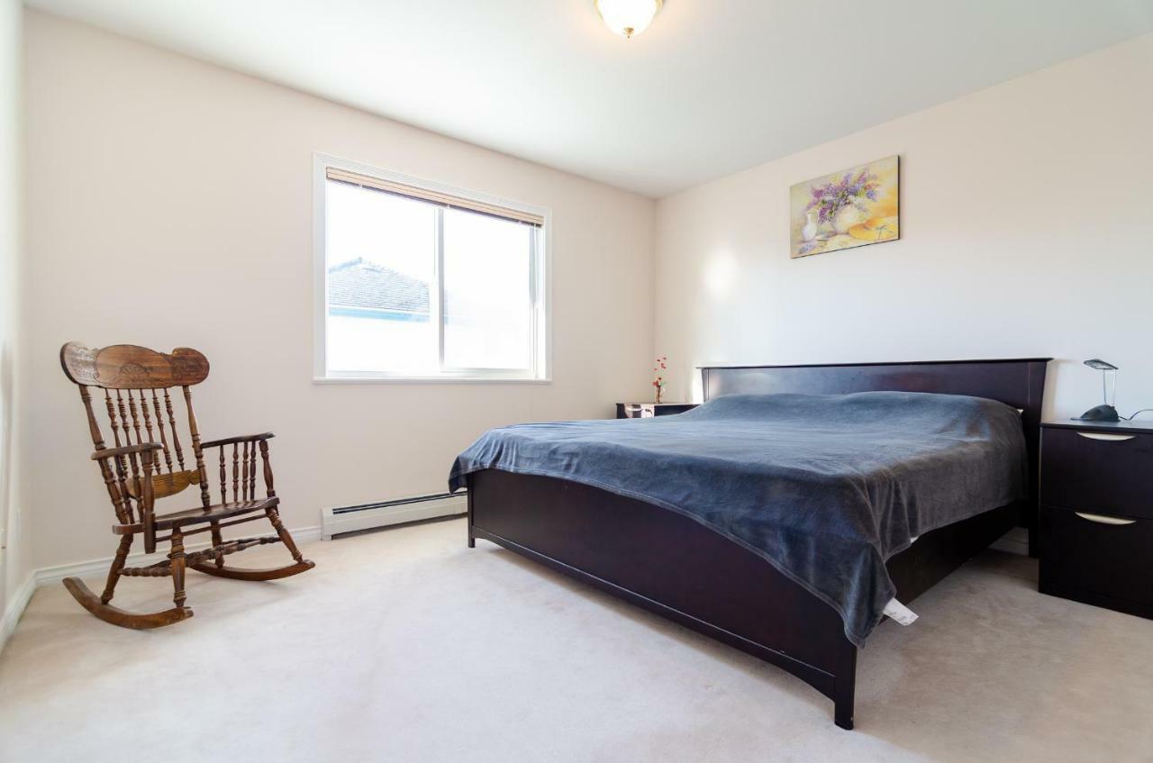 3 Private, Spacious, Bright Rooms In A Gorgeous House ニューウエストミンスター エクステリア 写真