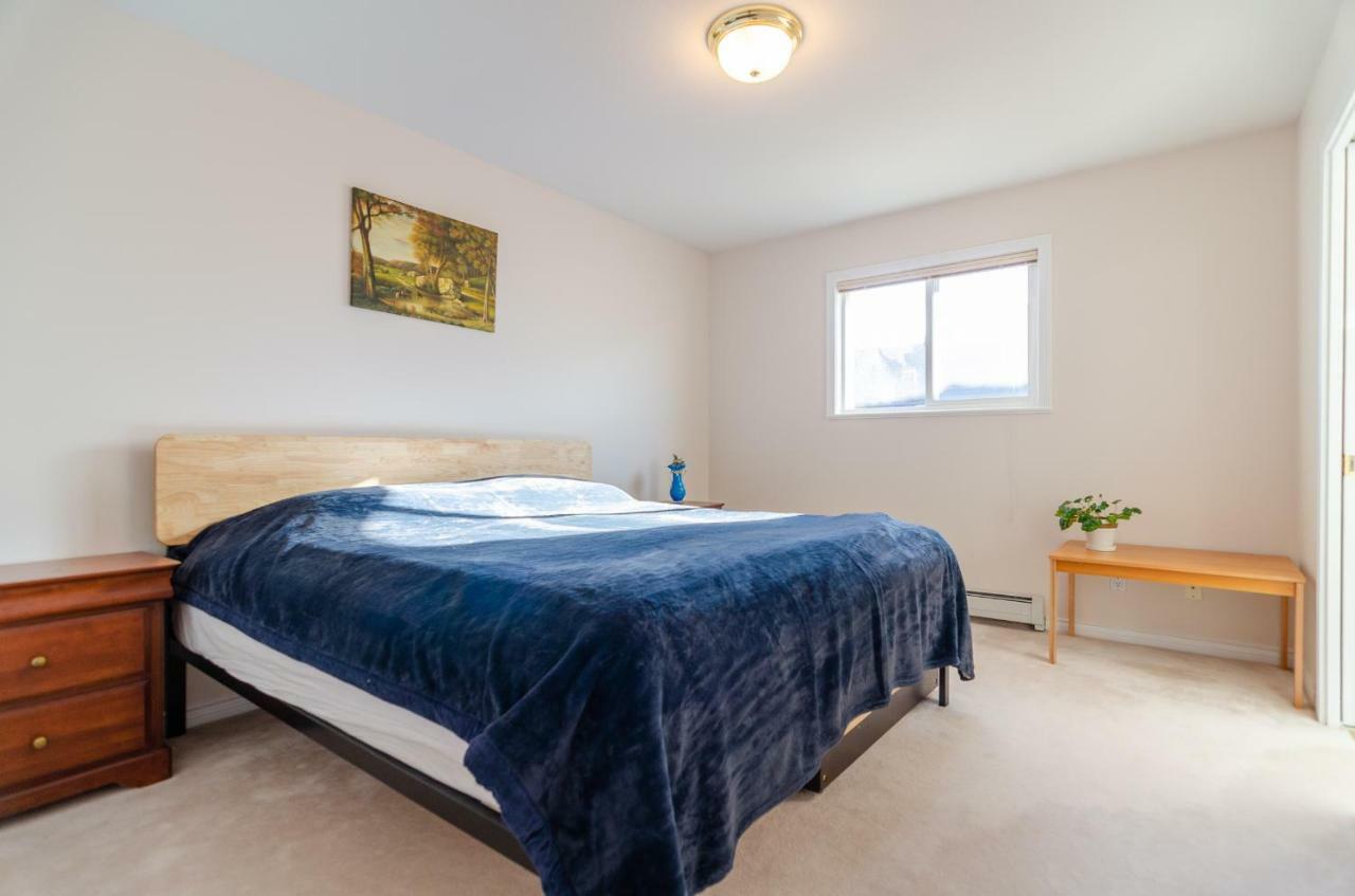 3 Private, Spacious, Bright Rooms In A Gorgeous House ニューウエストミンスター エクステリア 写真